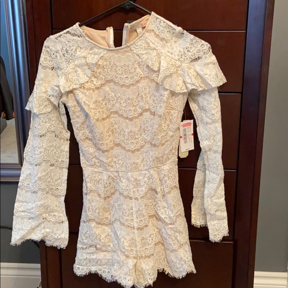 White/gold lace romper